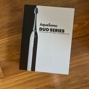 NEW AquaSonic Duo Series Electronic Toothbrush (NEW)